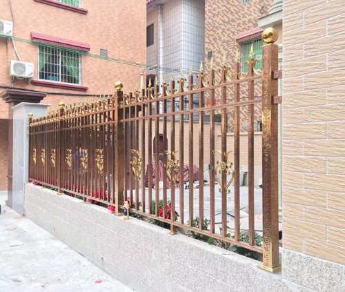 佛山歐式不鏽鋼管欄杆